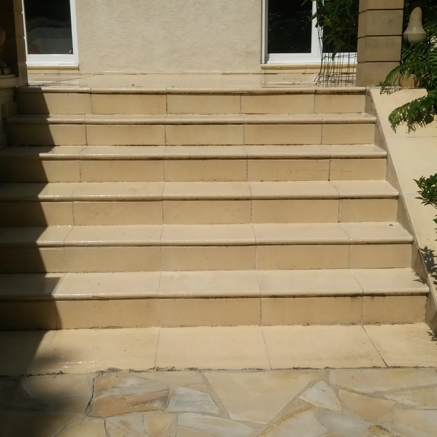 Rénovation d'un escalier extérieur — après travaux